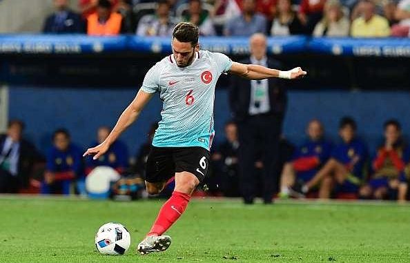 Hakan Calhanoglu Turkey Playmaker